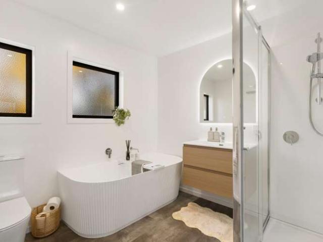 House for sale in Otakou