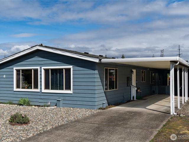 House for sale in Shelton, Washington