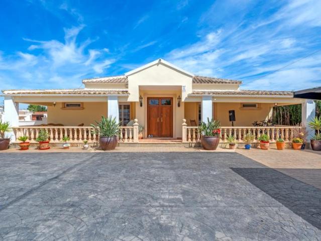 Casa en venta en Centro, el Baix Segura / La Vega Baja