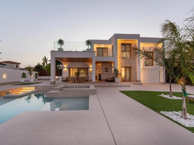 Casa en venta en Campoamor, l'Alacantí