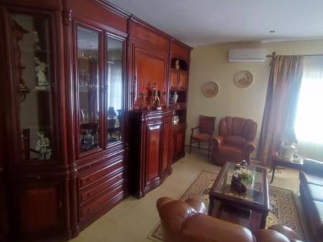 Casa en venta en La Carlota, Andalucía