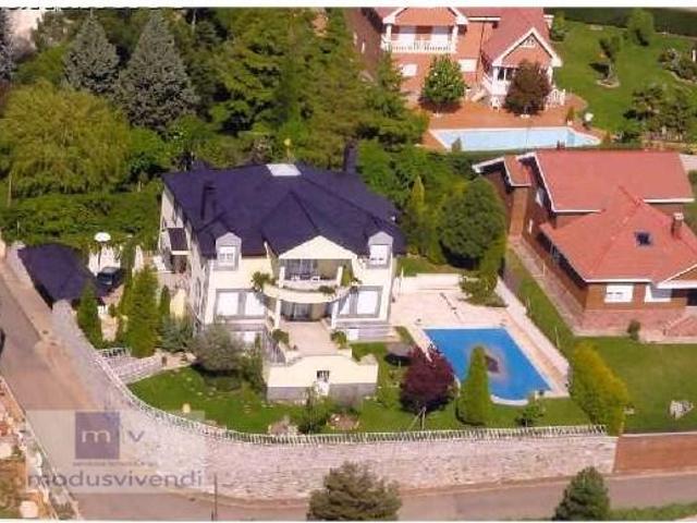 Casa en venta en Valdefresno, Castilla y León