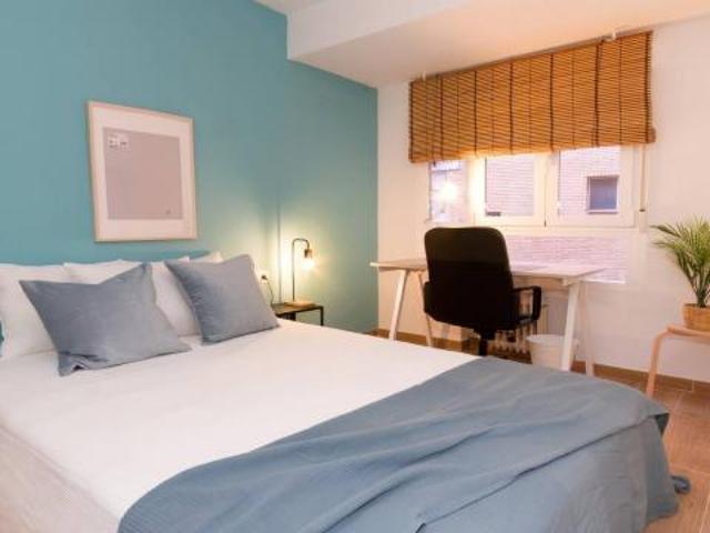 Habitación en alquiler en Alcalá De Henares, Distrito I