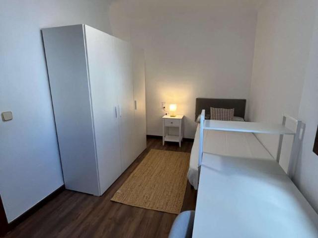 Habitación en alquiler en Comarca Metropolitana de Huelva, Andalucía
