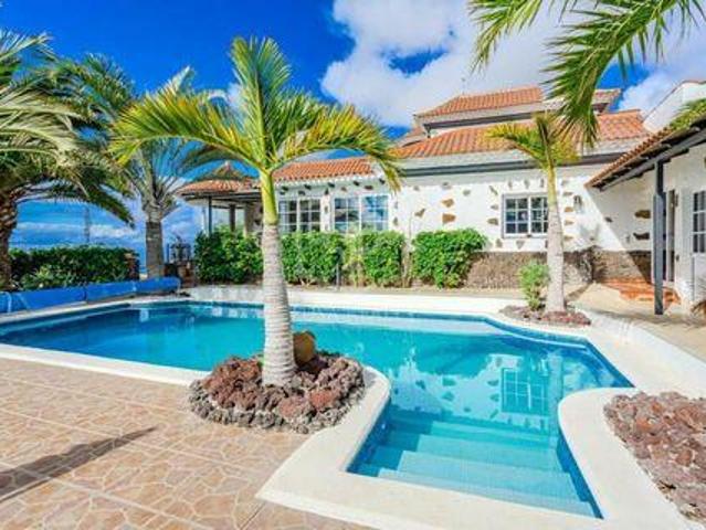Chalet en venta en Los Menores, Adeje