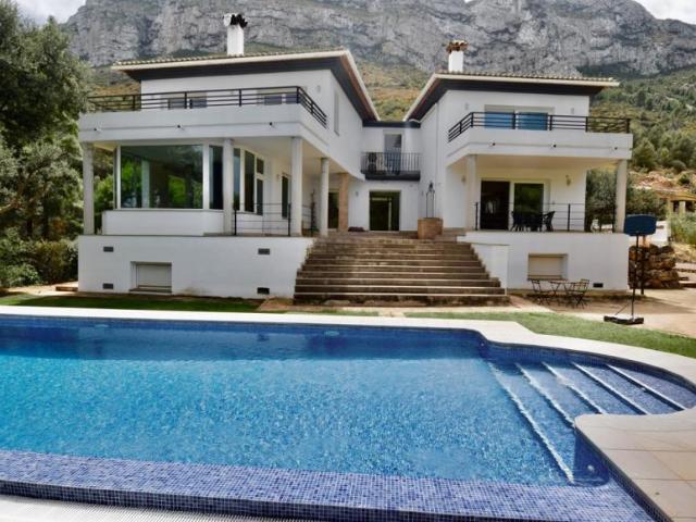 Chalet en venta en la Marina Alta, Valencia
