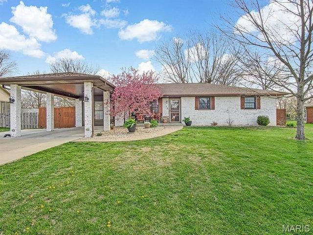 House for sale in Monroe, Illinois