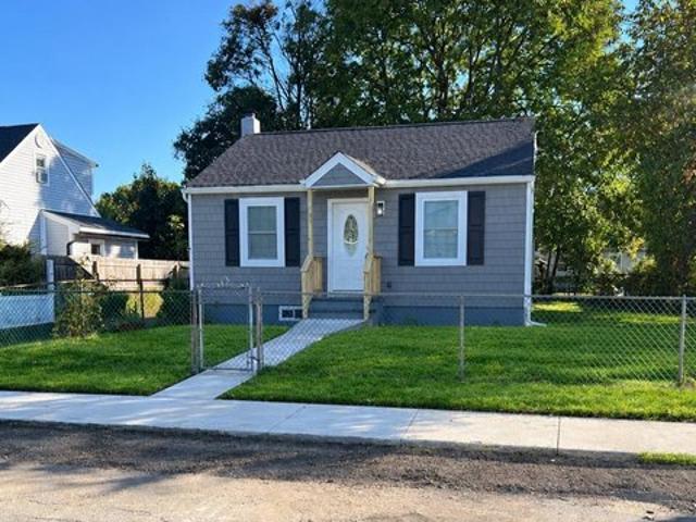 House for sale in Wyandanch, Town of Babylon