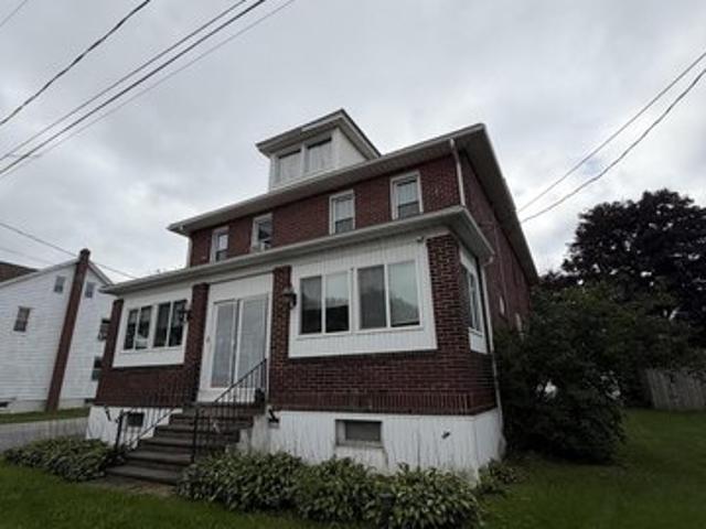 House for sale in Tresckow, Banks Township