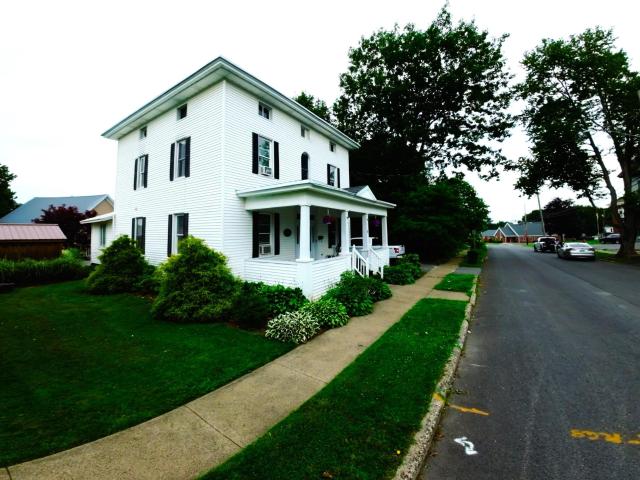 House for sale in Johnstown, New York