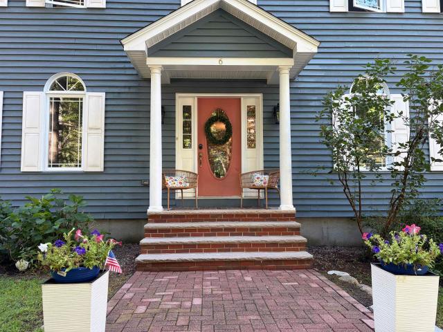 House for sale in New Hampshire