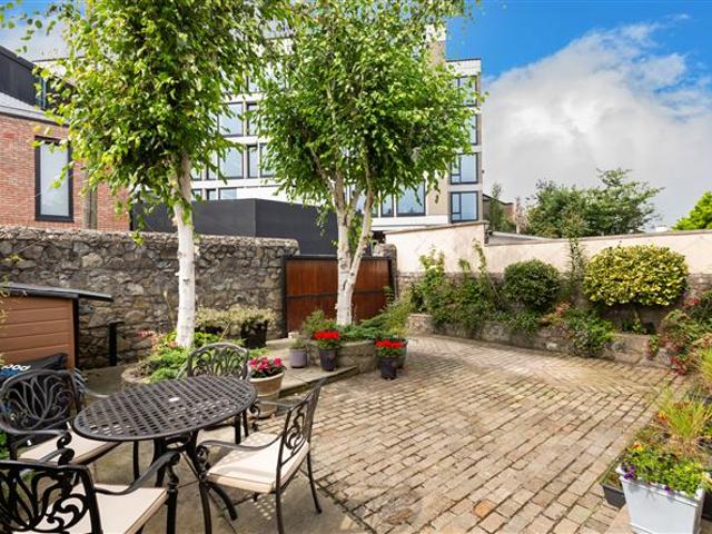 Terraced House for sale in Bluebell, North Tipperary