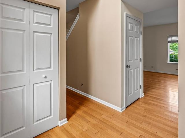 House for sale in Mchenry, Illinois