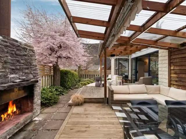 House for sale in Otakou