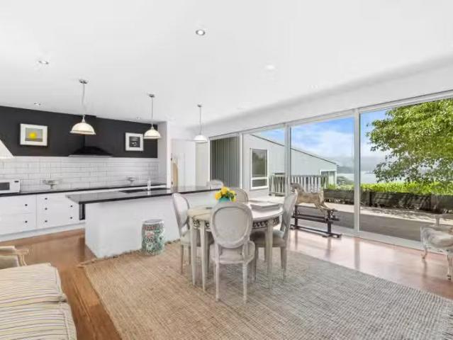 House for sale in Little Akaloa, Canterbury