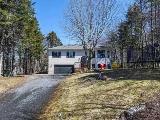 House for sale in Hammond's Plains, Nova Scotia