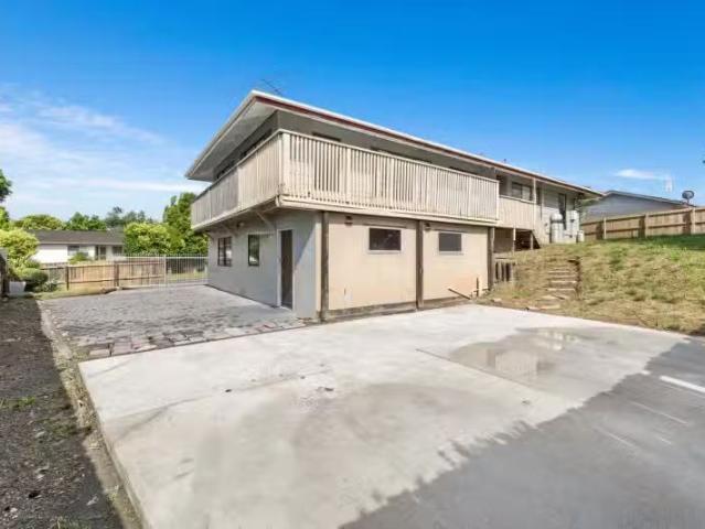 House for sale in Papakura