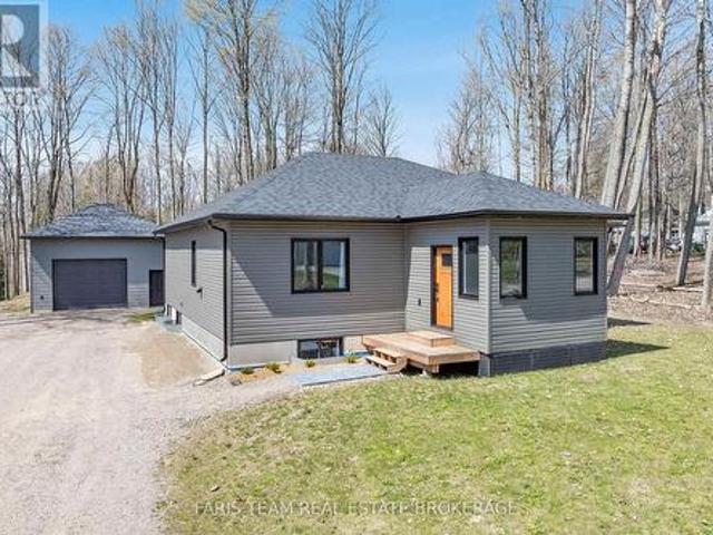 House for sale in Tiny, Ontario