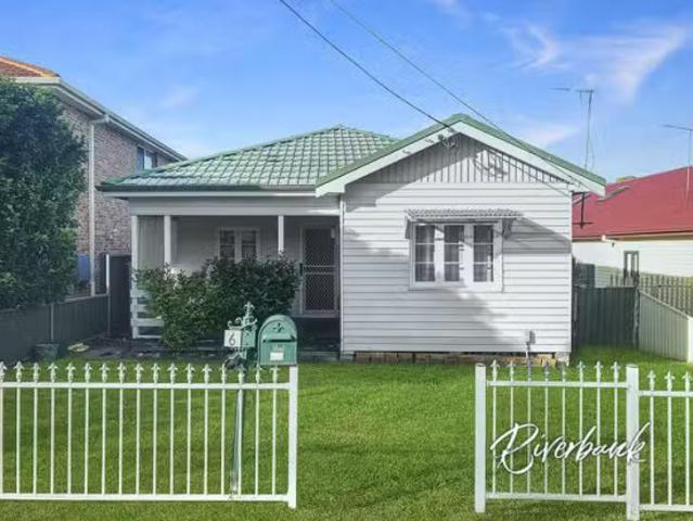 House for rent in Guildford