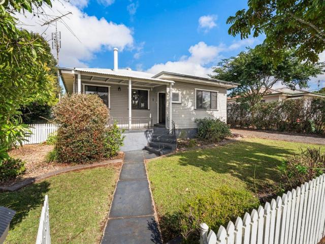Granny Flat for rent in Toowoomba, Queensland