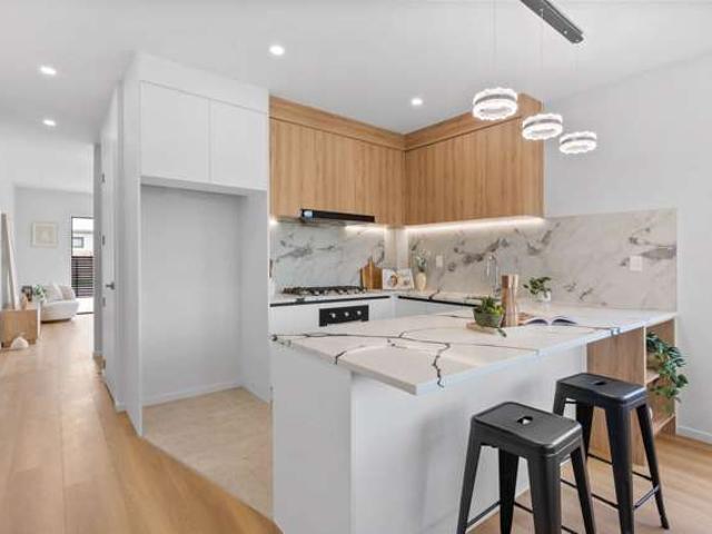 Townhouse for sale in Ōpaheke, Papakura