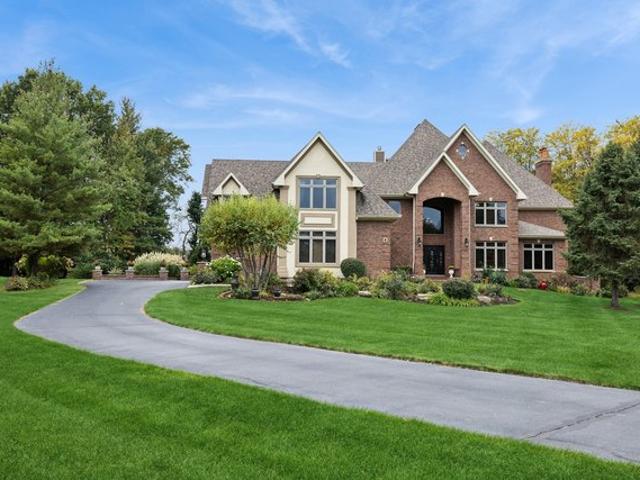 House for sale in Oakwood Hills, McHenry County
