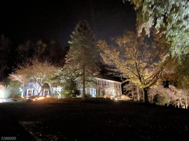 House for sale in Annandale, New Jersey