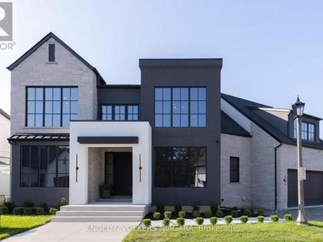 House for sale in Niagara, Ontario
