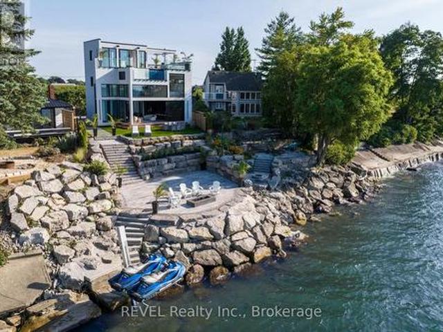 House for sale in Niagara, Ontario