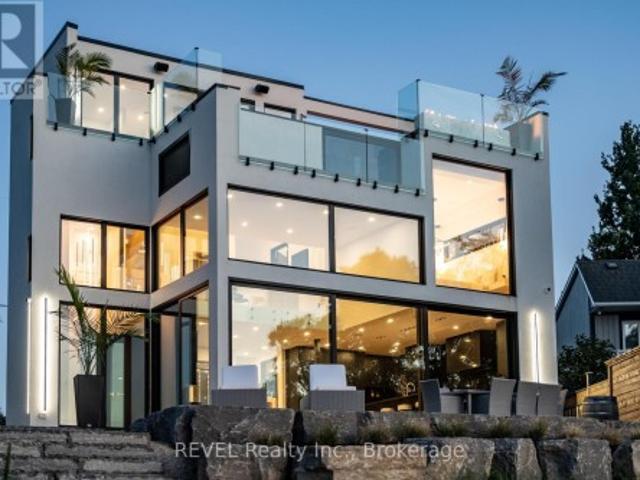 House for sale in Niagara, Ontario
