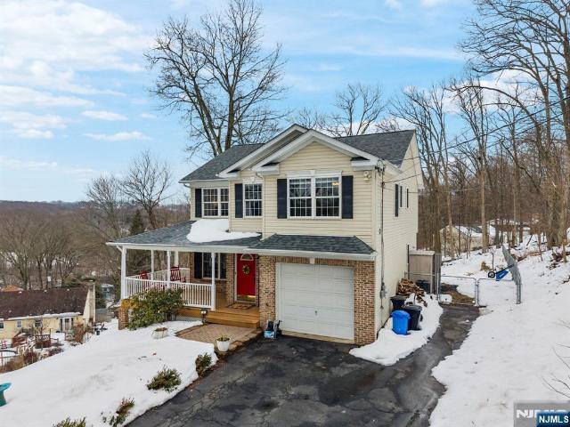 House for sale in Glasser, New Jersey