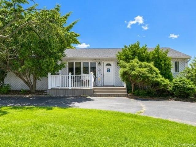 House for sale in Centereach, New York