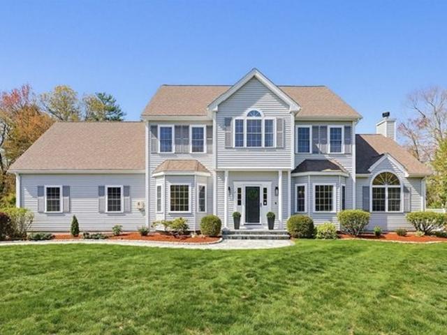 House for sale in Hopedale, Massachusetts