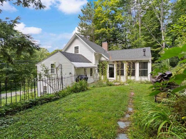 House for sale in Hancock, Hillsborough County