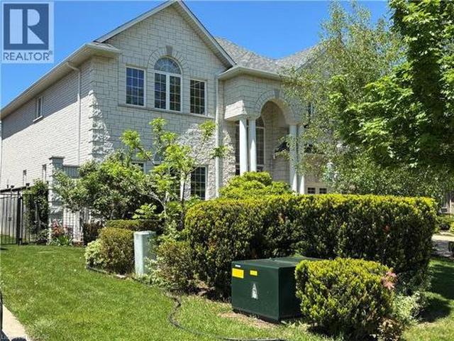 House for sale in Ancaster, Ontario
