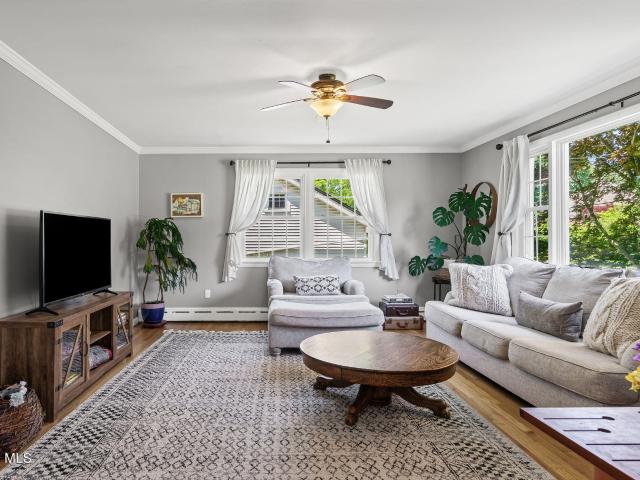 House for sale in Saratoga, New York