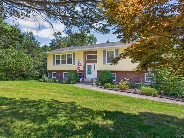 House for sale in Poughquag, New York
