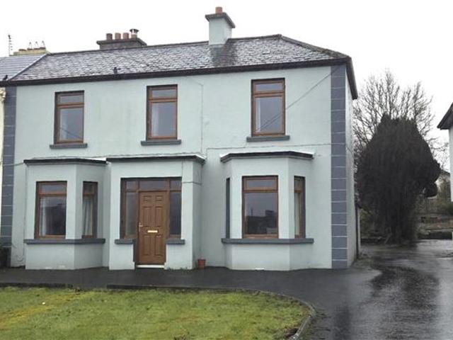 Detached House for sale in Ballymote, Connacht