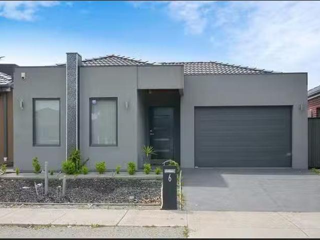 House for rent in Craigieburn, Victoria
