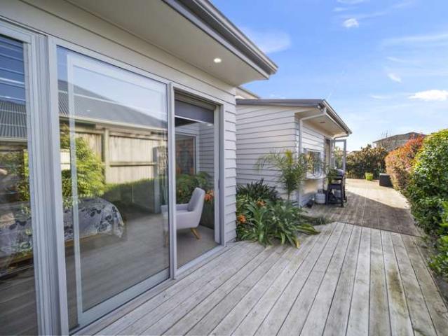 House for sale in Awhitu