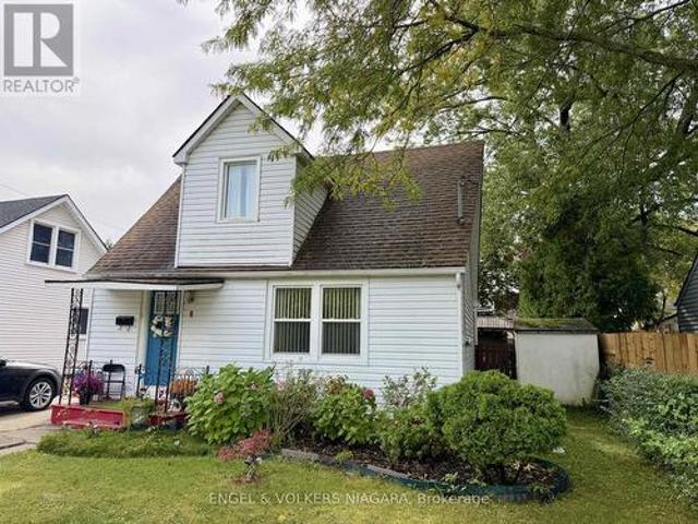 House for sale in St. Catharines, Golden Horseshoe
