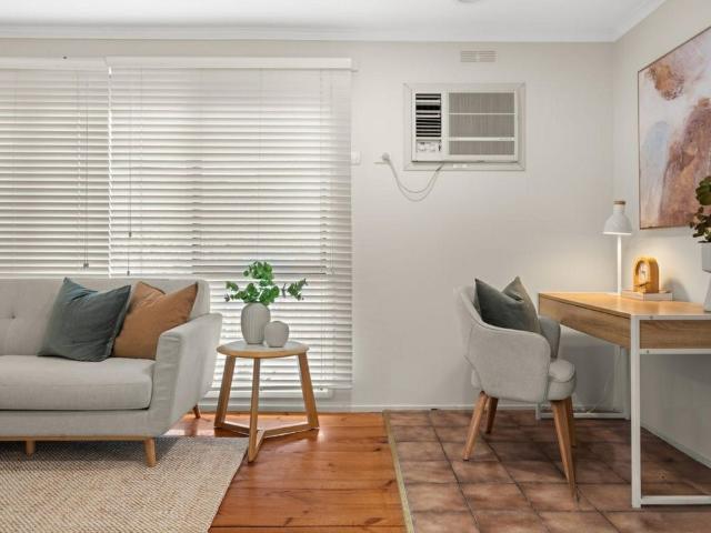 House for rent in Windsor Park, Melbourne