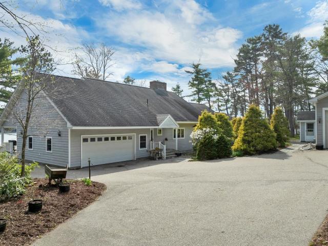 House for sale in New Hampshire