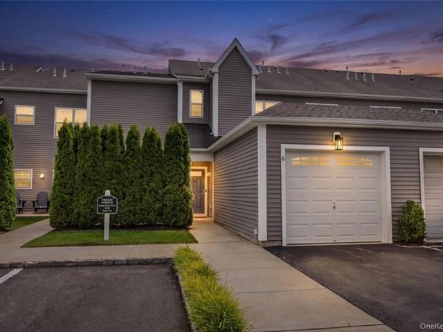 House for sale in Centereach, New York