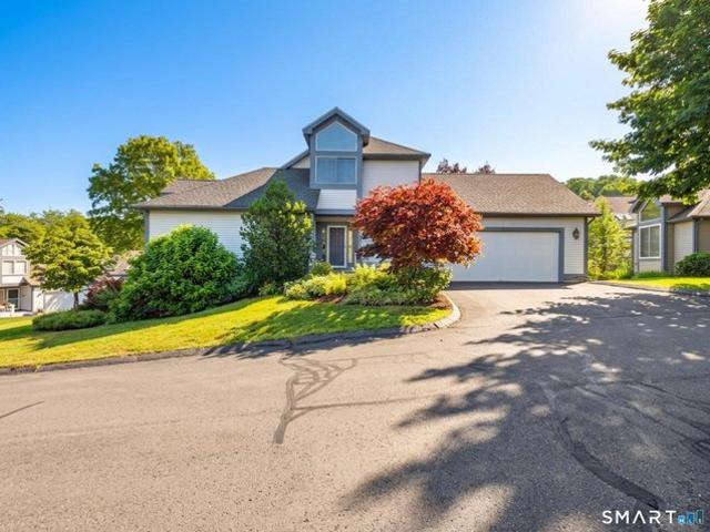 Condo for sale in Stonington, Connecticut
