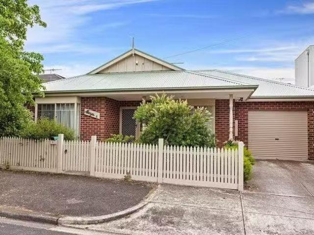 House for rent in Camerons Creek, Victoria