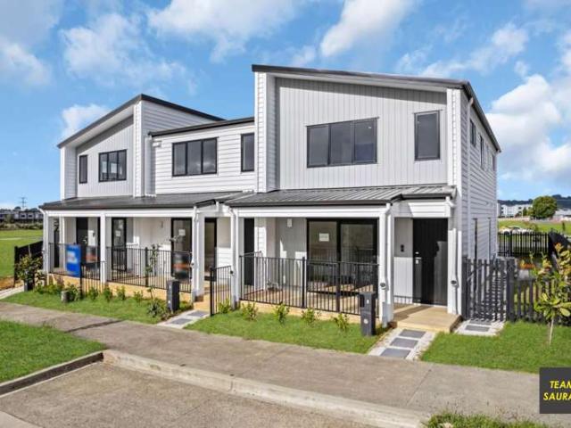 House for sale in Karaka, Franklin