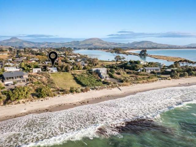 House for sale in Otakou