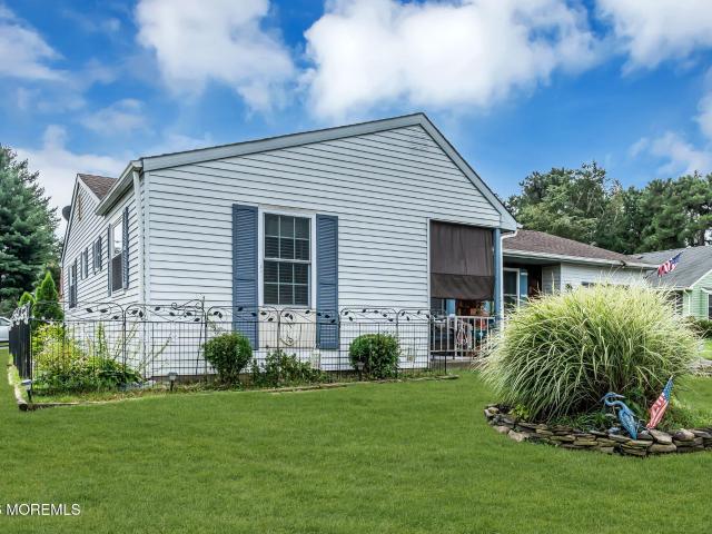 House for sale in Whiting, New Jersey