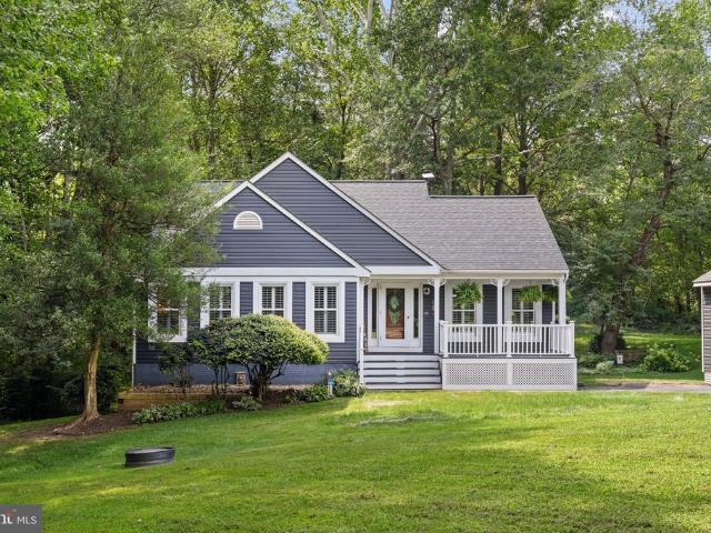 House for sale in Lake Arrowhead, Stafford